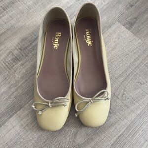 Rouje
Leather ballet flats